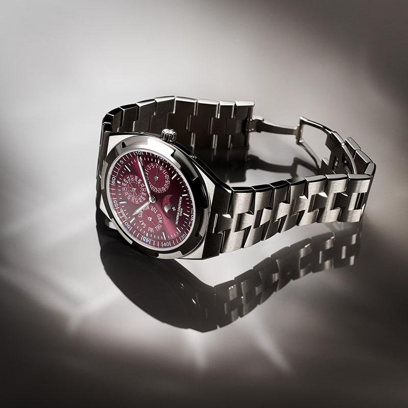 4 Top clone Vacheron Constantin 1:1 replica Overseas Perpetual calendar ultra-thin 4300V/220G-H151 41.5mm