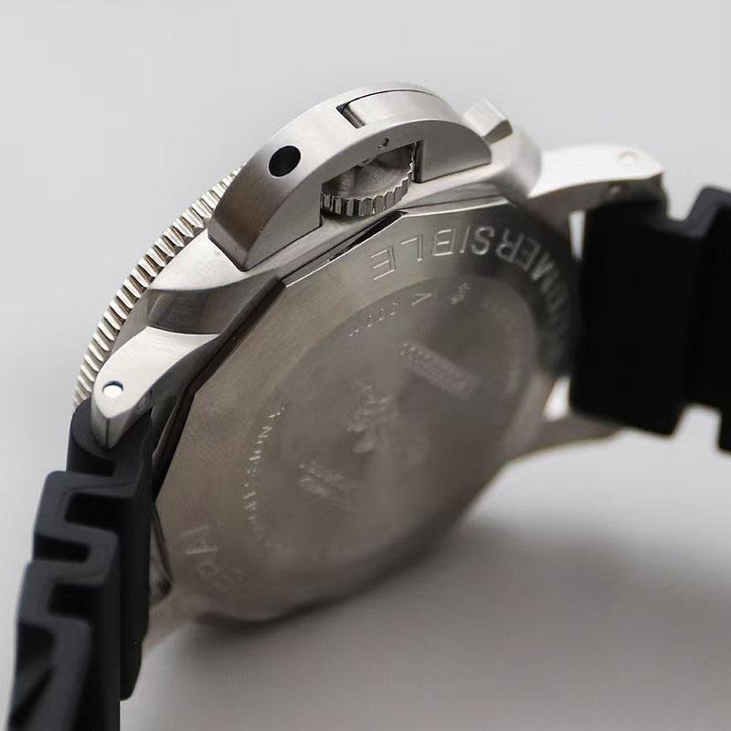 5 Top clone Panerai 1:1 replica of Submersible PAM02973 42mm