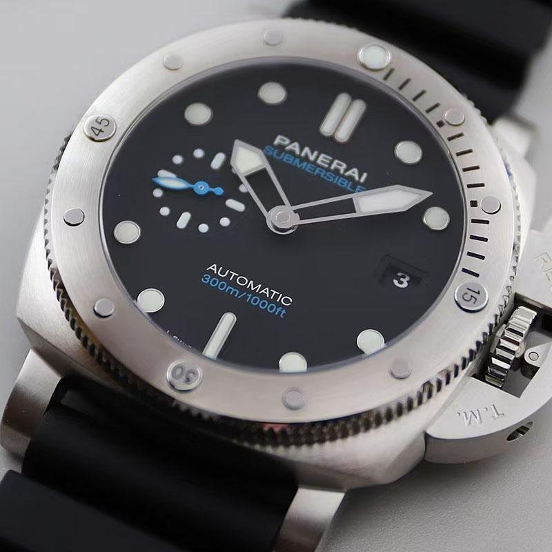 7 Top clone Panerai 1:1 replica of Submersible PAM02973 42mm